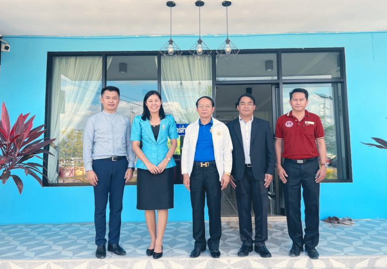 ศึกษาธิการจังหวัดชัยภูมิ ตรวจเยี่ยมให้กำลังใจและข้อเสนอแนะ ในการดำเนินงานพัฒนาการจัดการศึกษา